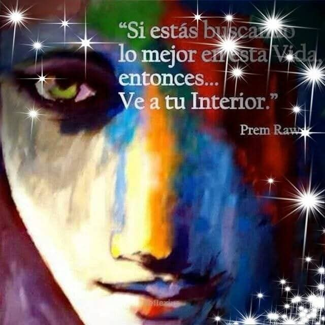 Rostro artístico con la frase Ve a tu Interior